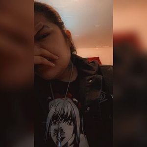 Meet your Posher, Alexis